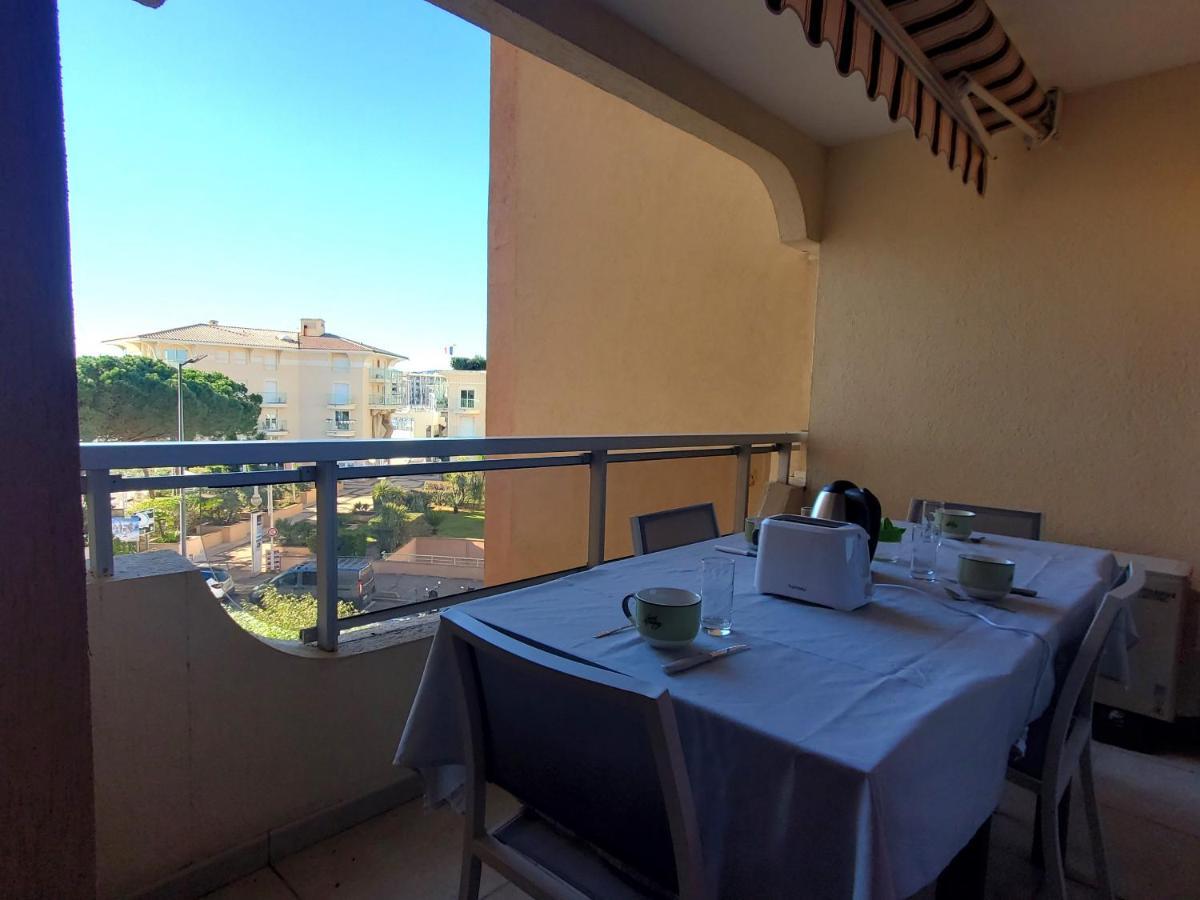 Le Capitole T2 35m2 Climatise Balcon Fréjus